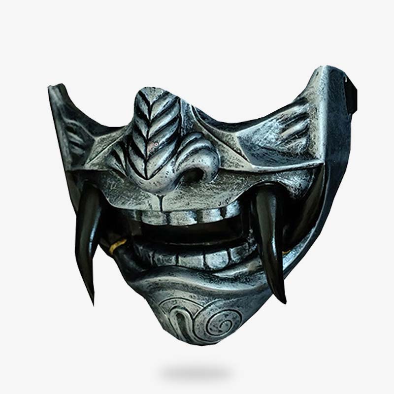 Masque Samouraï aux Crocs Affûtés